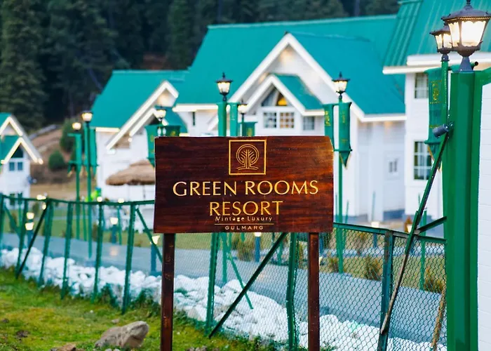 Green Rooms Resort