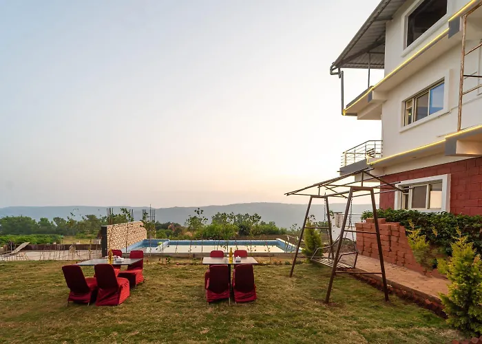 Strawberry King Resort