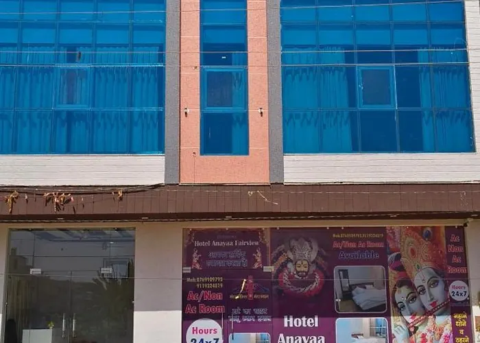 Hotel Ananya Fairview