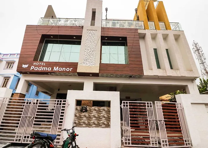Hotel O Padma Manor