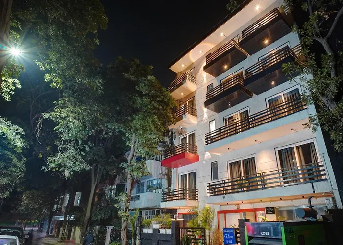 Rjk Sector 49 Residency Near Huda Metro Station