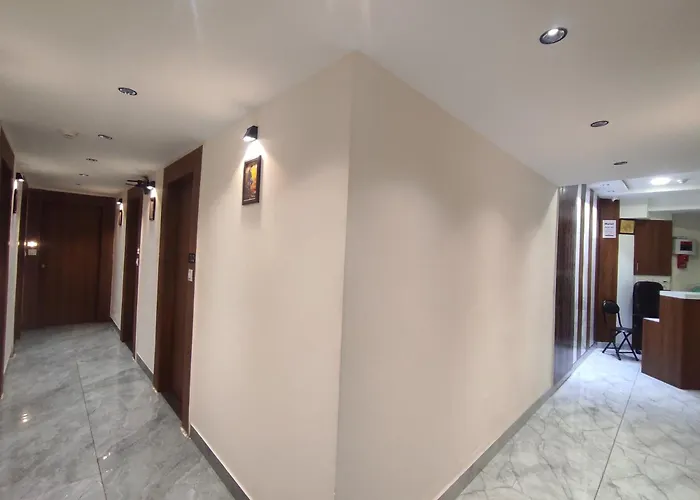 Hotel Earth Inn, Subhash Bridge, Rto Circle, Ahmedabad