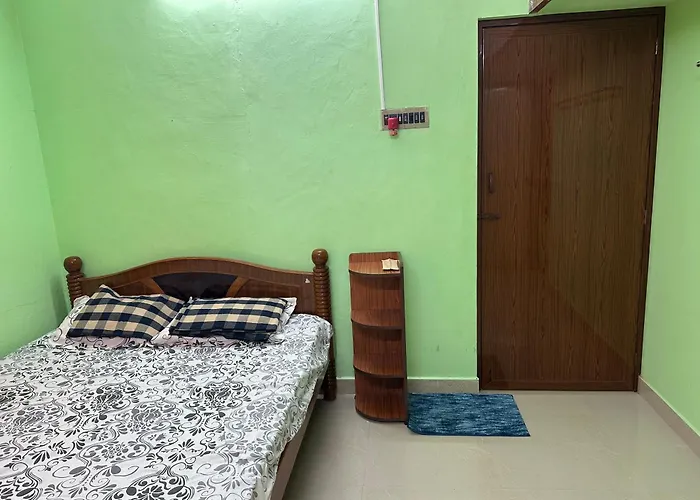 Golden Service Apartment