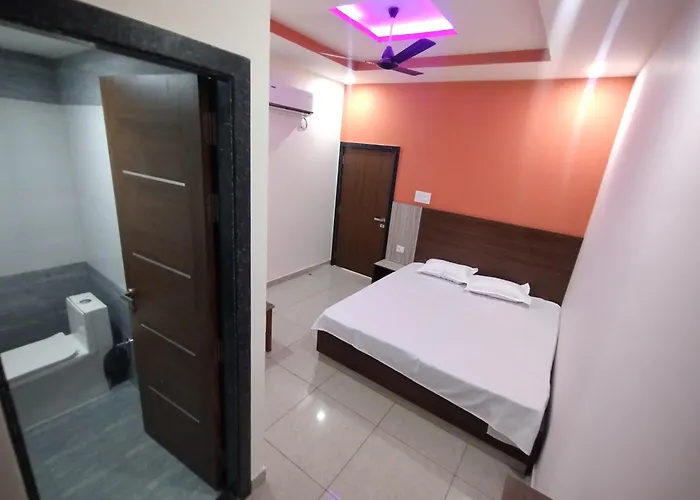 Hiramani Hotel