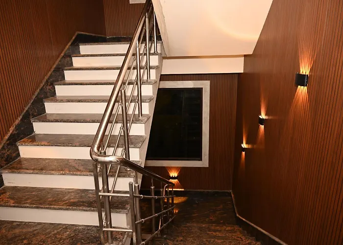 Hotel Ratneshwar