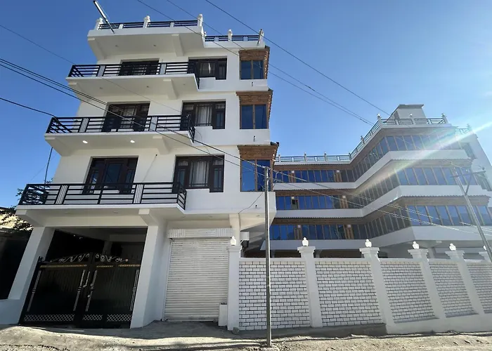 Hotel Lal'S Inn