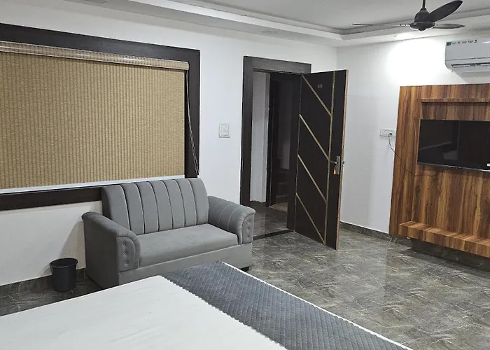 Jhansi Castle Inn