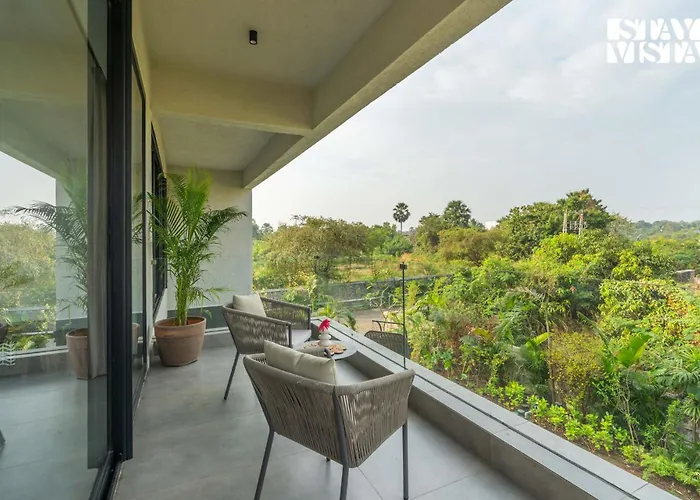 Stayvista'S Sage Villa - 5Bhk Near Kihim Beach With Jacuzzi