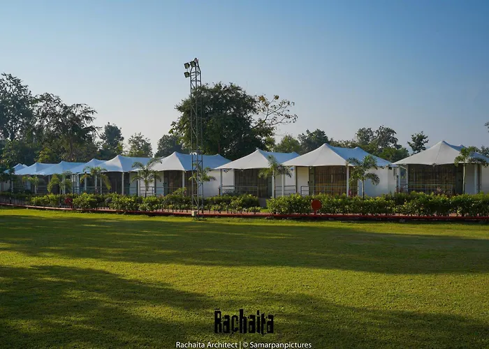 White Feather Resort Kauncha