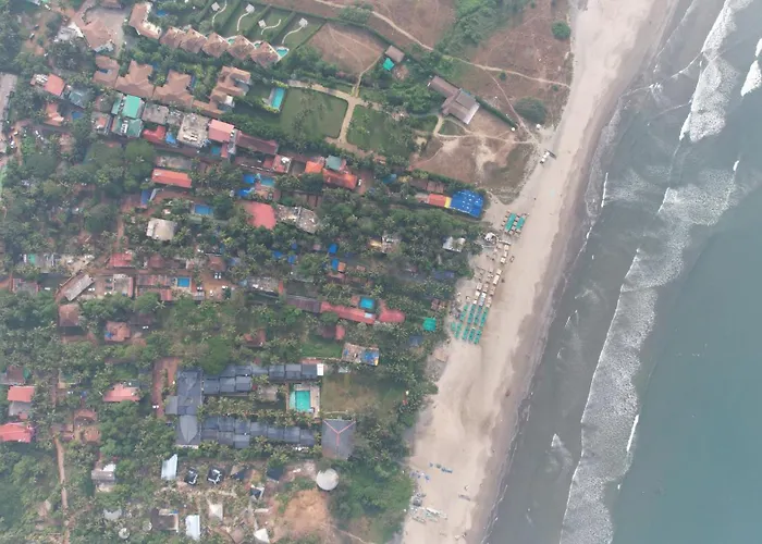 Selesta Sea By The Beach Morjim