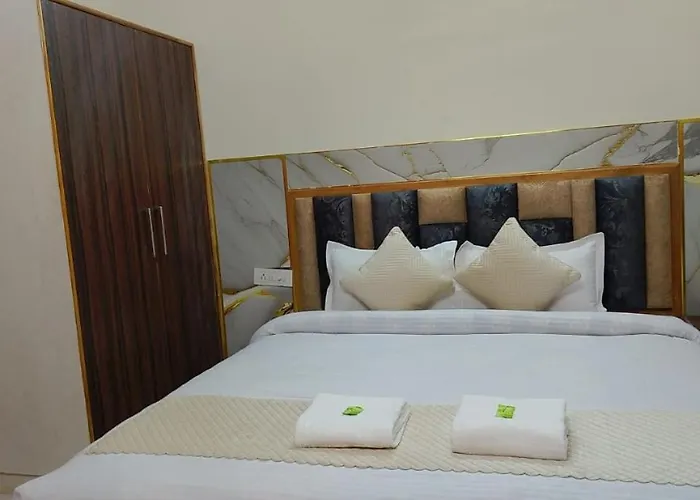 Hotel Ashoka B&B
