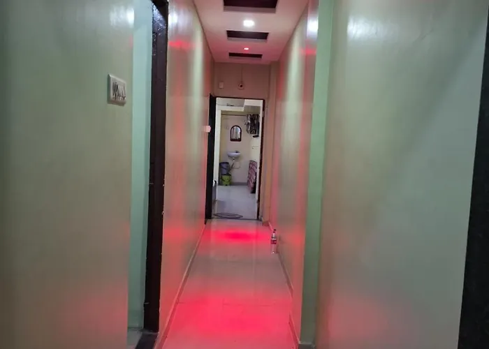 Hotel Sai Satya