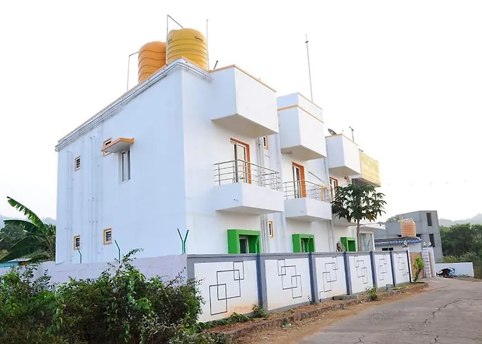 Green Apple Resorts Yelagiri