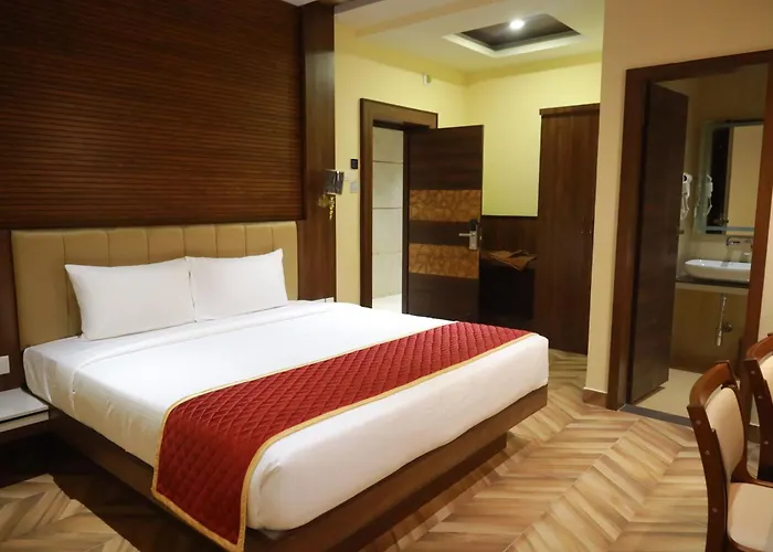 Sree Grand Inn