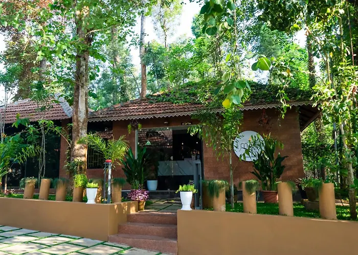 Mystery Maze Resort & Spa