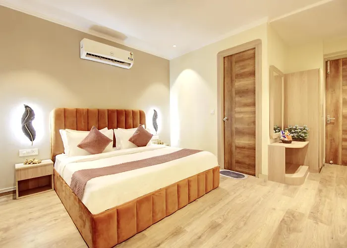 Limewood Stay Mall 51