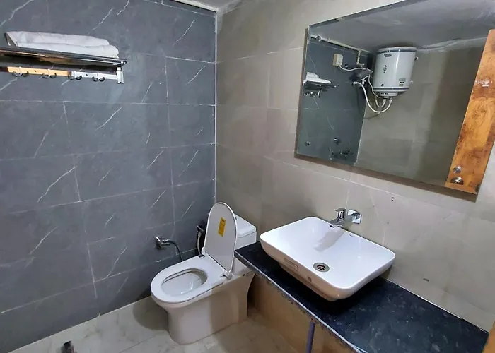 Hr Inn Hotel