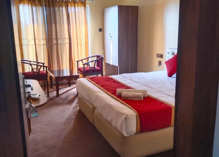 Maa Paradise Resort & Banquet