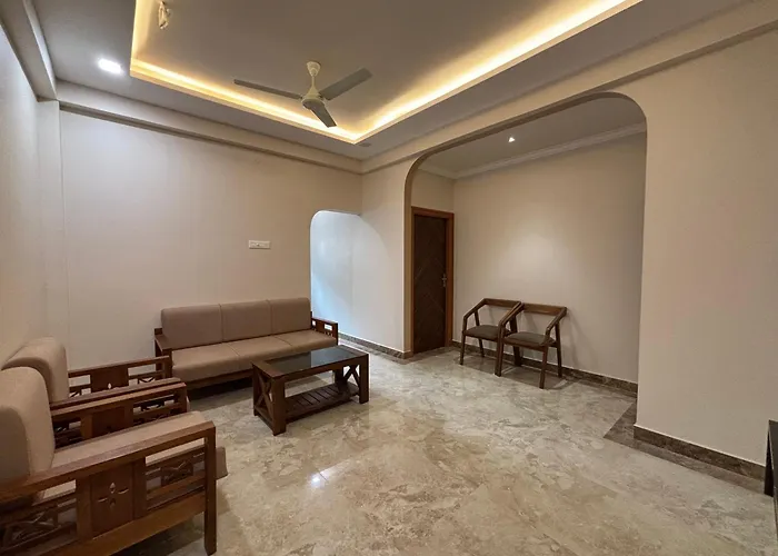 Srirangam Nandavanam Service Apartments