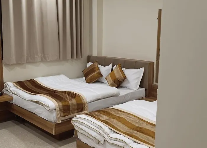 Shree Shyamraj Hotel