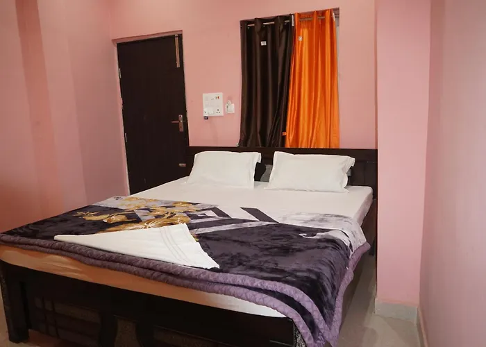 Hotel Raj Residency