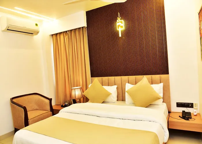 Hotel Divine Peak