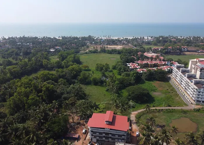 Beach Bliss Apartment Hotel - 7 Minutes Walk To Beach