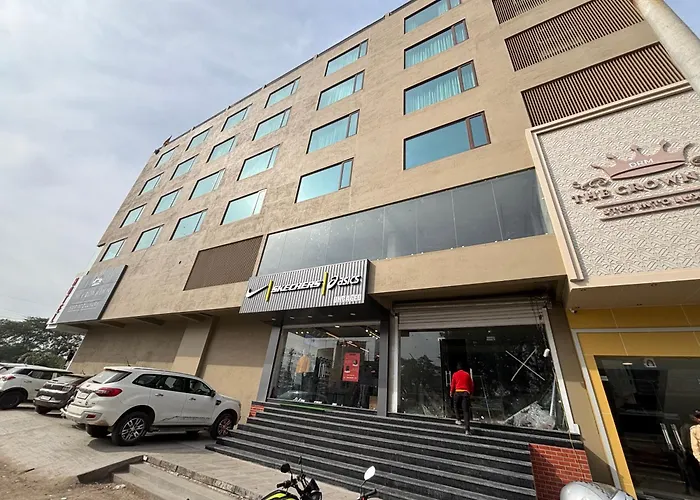 Hotel The Crown Inn Jhunjhunu