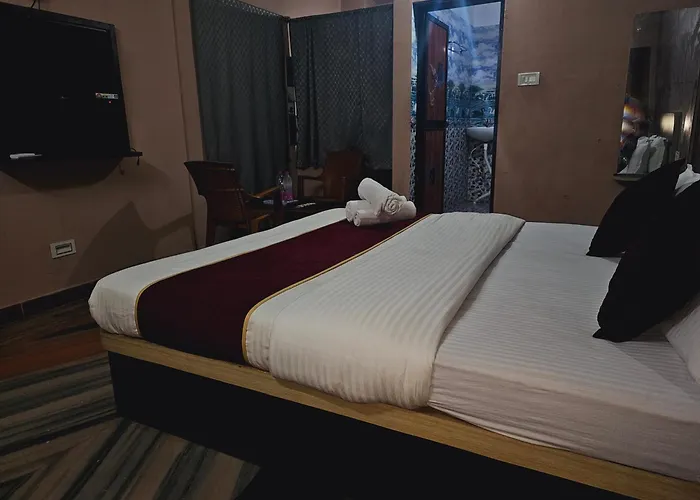 Hotel Aadya Puri