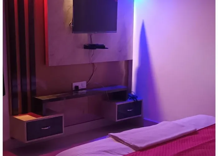 Hotel Raxaul King