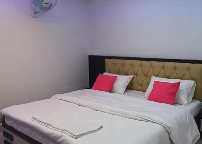 Hotel Raxaul King