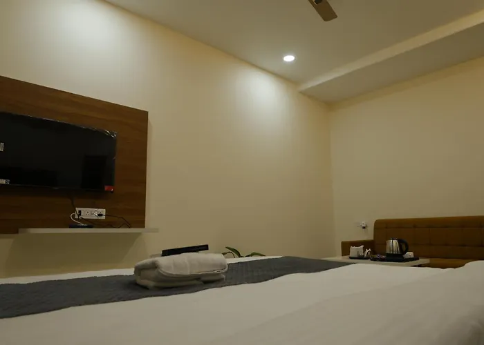 Hotel The Prime Land