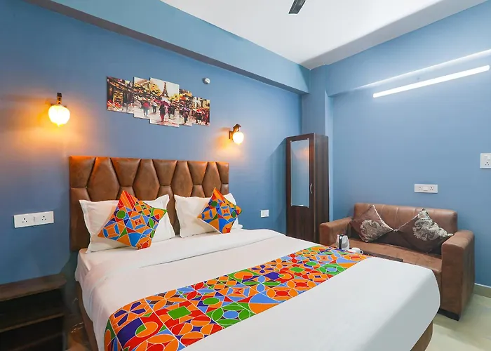 Fabhotel Dream Palace