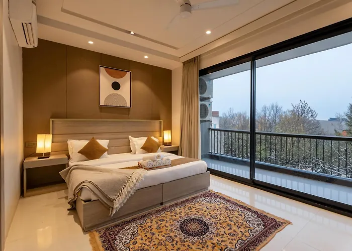 The Lodgers Luxury 1 Bhk Apartments Near Golf Course Road Gurgaon
