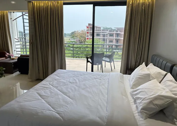 The Pearl Club Resort