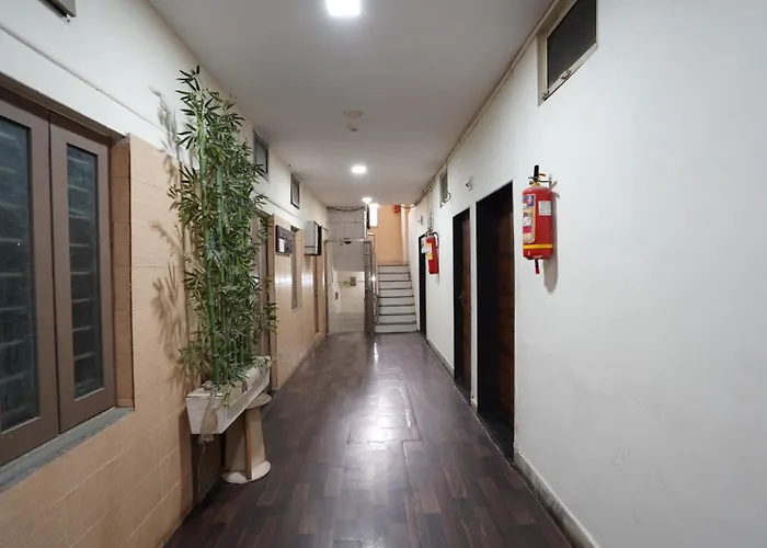 Hotel Sai Inn, Ahmedabad Airport