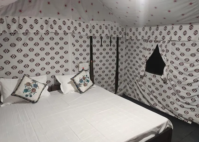 Mok Vyas Camping
