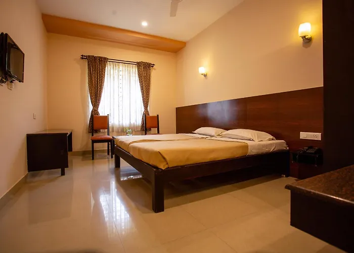 Philomena Hotel & Apartment