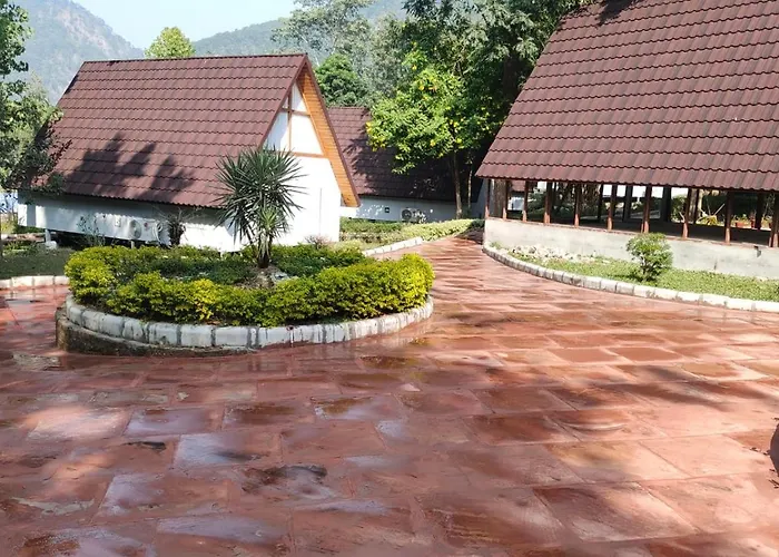 Welcomheritage Tarangi Ramganga Resort