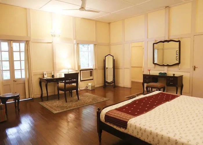 Chowkidinghee Heritage Tea Bungalow
