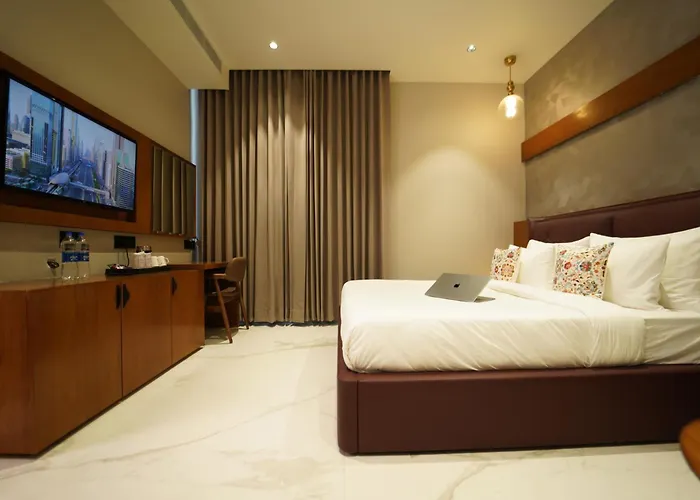 Hotel Millennium