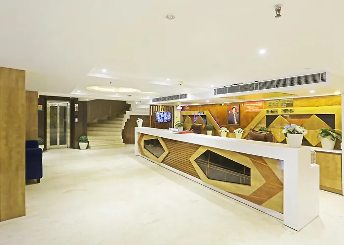 Hotel Aman Imperial Just A Minute Away From New Delhi Railway Station And Connaught Place
