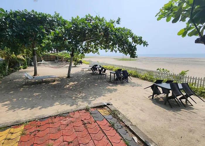 Palm Beach Resort, Alleppey