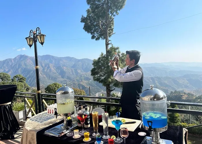 Peaks And Pines Resort