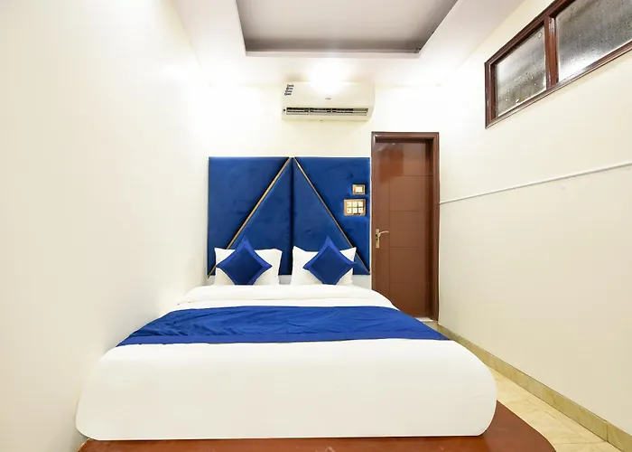 Prem Dx By P K Residency Just Walking Distance From New Delhi Railway Station