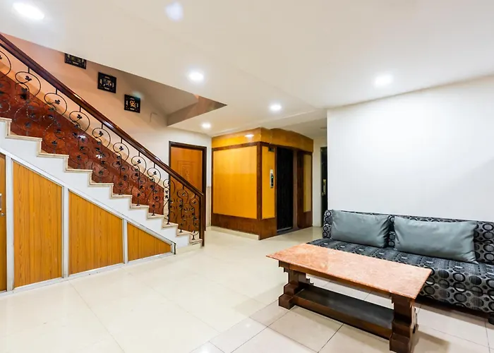 Treebo Edge Raipur Railway Station Hotel
