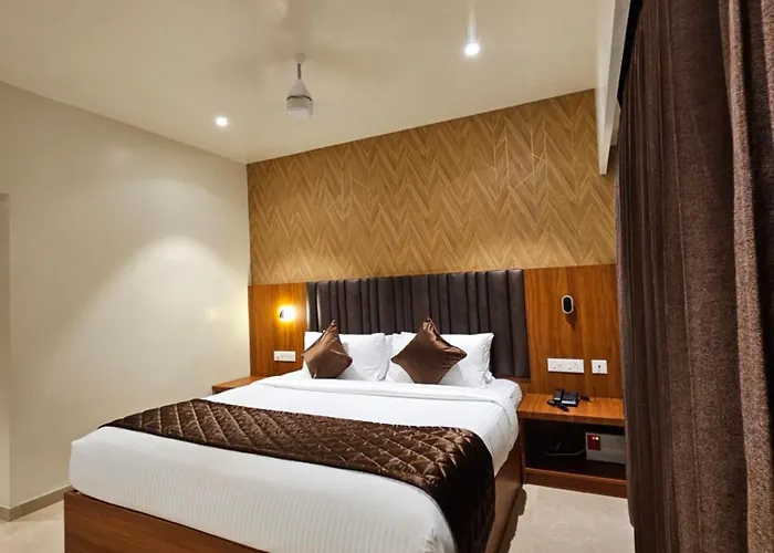 Hotel Pl Grand