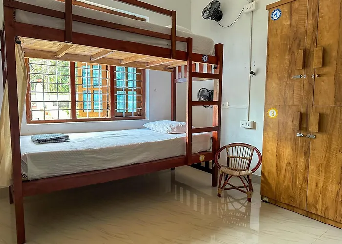 Molly'S Hostel