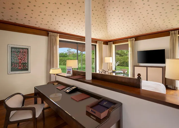 The Oberoi Vindhyavilas, Bandhavgarh