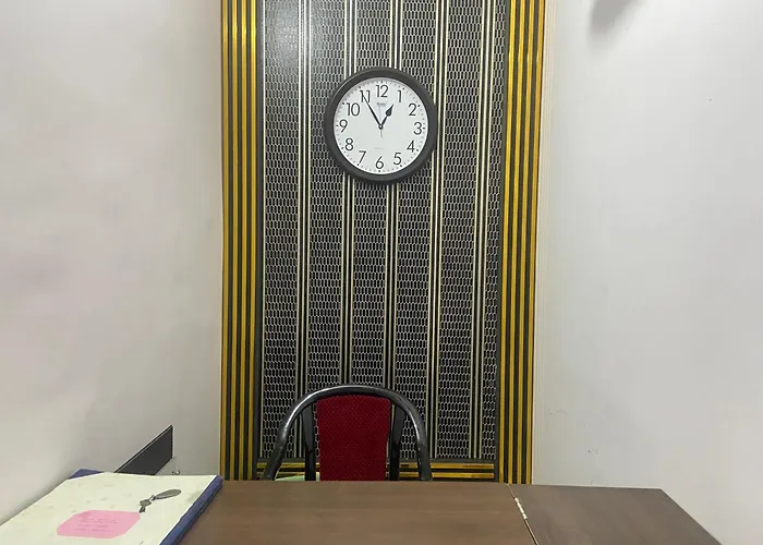 Chanda Palace Guest House